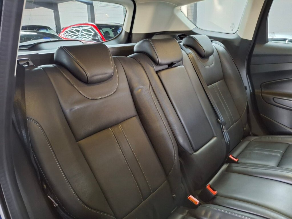 Used Ford Kuga 2015 for sale - 76582147: Photo 40