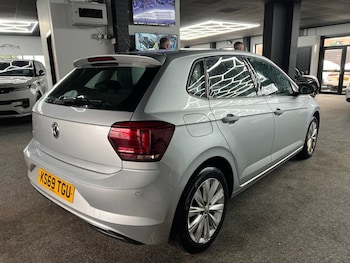Used Volkswagen Polo 2019 for sale - 77806520: Photo