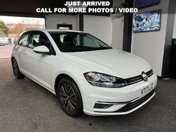 Used Volkswagen Golf 2017 for sale - 78145086: Photo