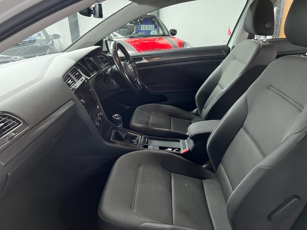 Used Volkswagen Golf 2017 for sale - 78145086: Photo 6