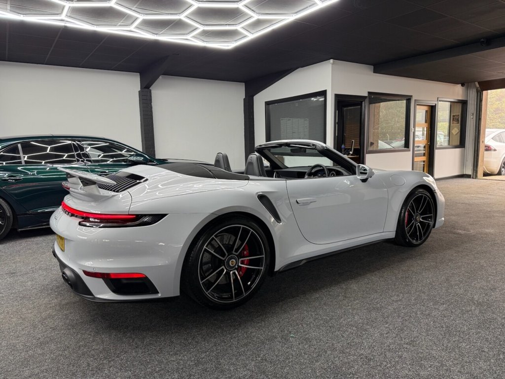 Used Porsche 911 2024 for sale - 76923223: Photo 18