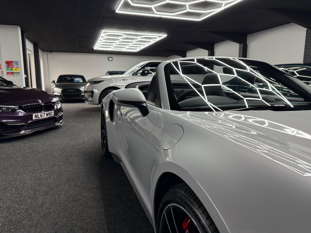 Used Porsche 911 2024 for sale - 76923223: Photo 22