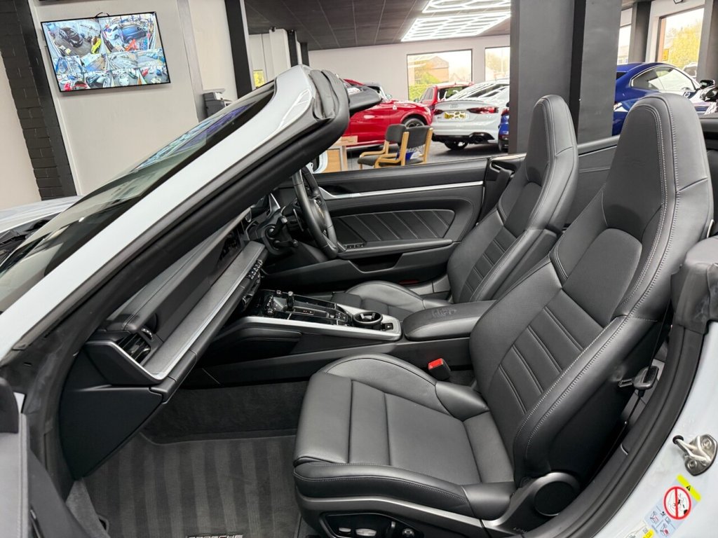 Used Porsche 911 2024 for sale - 76923223: Photo 47