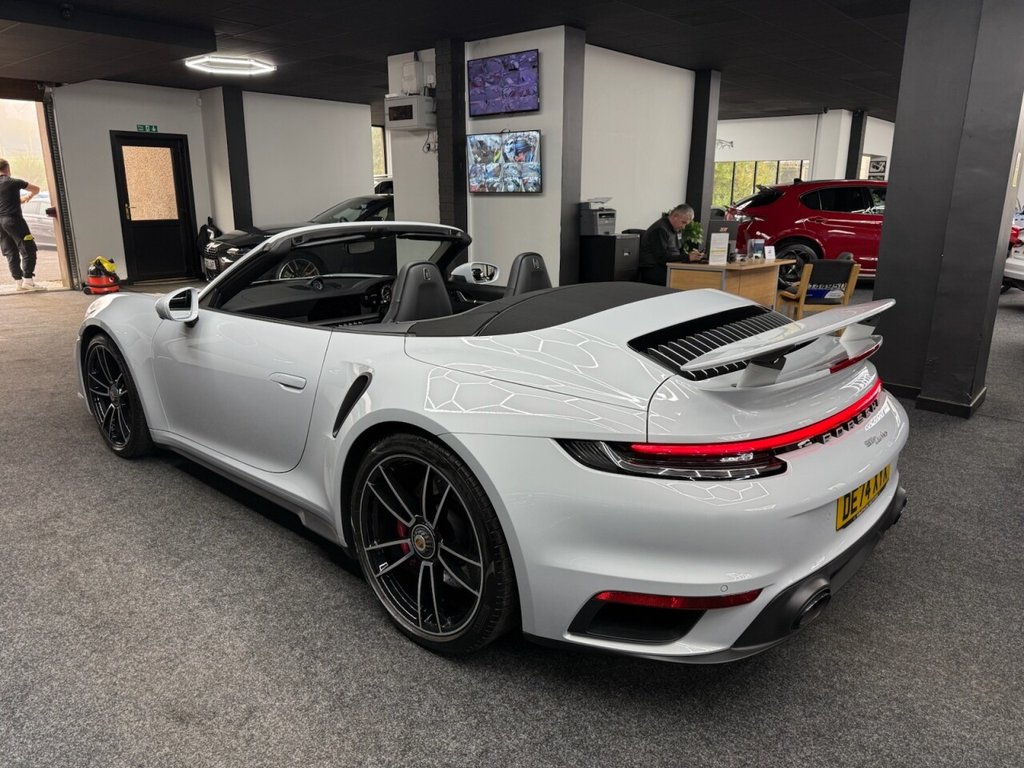 Used Porsche 911 2024 for sale - 76923223: Photo 6