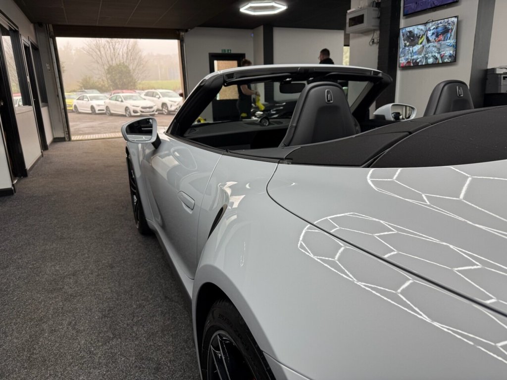 Used Porsche 911 2024 for sale - 76923223: Photo 8