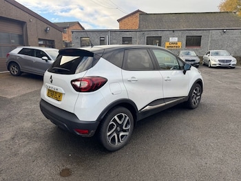 Used Renault Captur 2018 for sale - 76535568: Photo