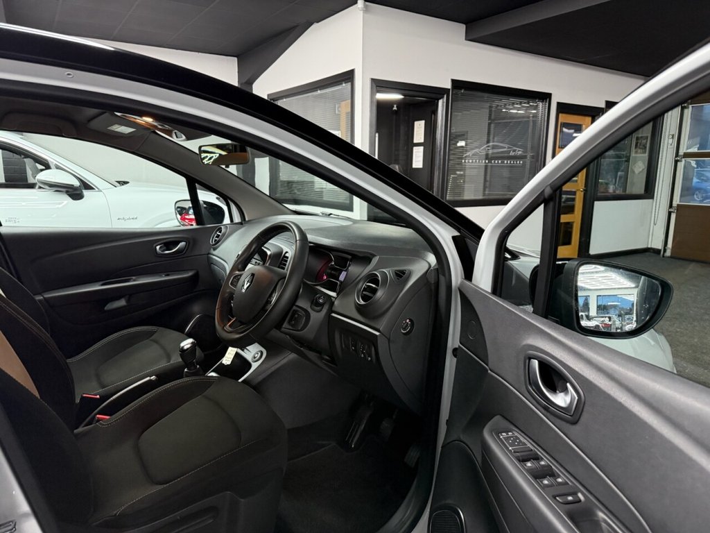 Used Renault Captur 2018 for sale - 76535568: Photo 32