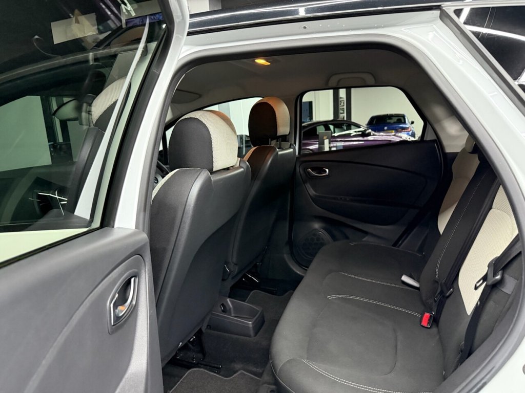 Used Renault Captur 2018 for sale - 76535568: Photo 42