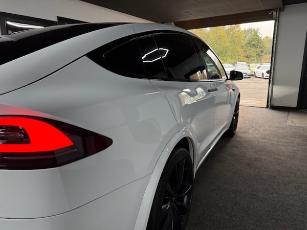 Used Tesla Model X 2020 for sale - 76256081: Photo 15