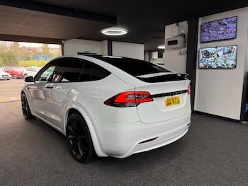 Used Tesla Model X 2020 for sale - 76256081: Photo 4