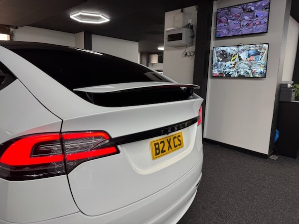 Used Tesla Model X 2020 for sale - 76256081: Photo 9