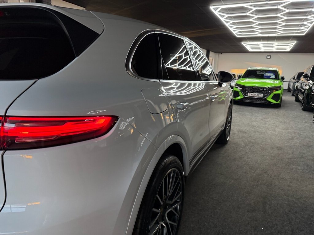 Used Porsche Cayenne 2019 for sale - 76582706: Photo 12