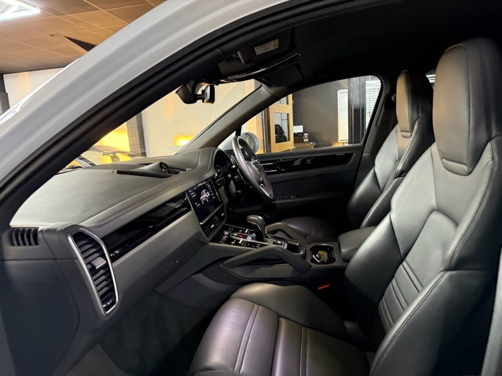 Used Porsche Cayenne 2019 for sale - 76582706: Photo 28