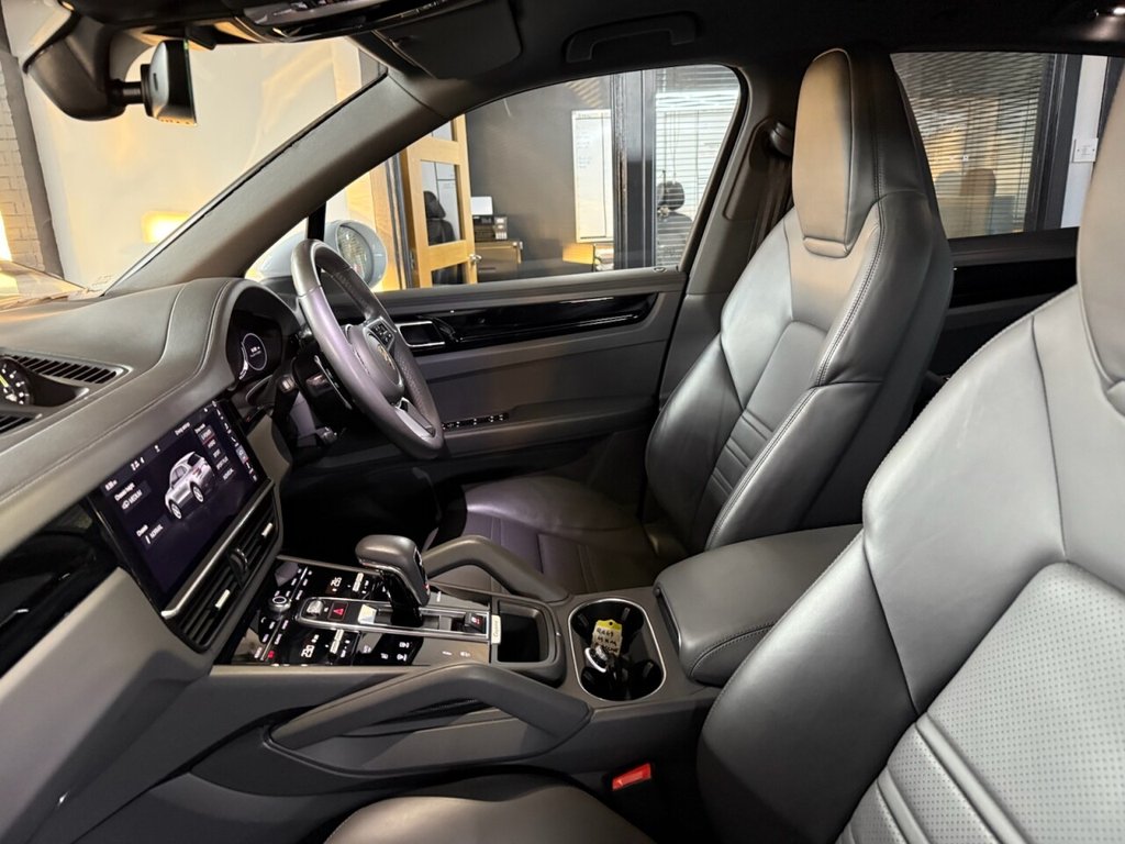 Used Porsche Cayenne 2019 for sale - 76582706: Photo 29