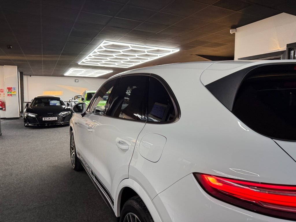 Used Porsche Cayenne 2019 for sale - 76582706: Photo 5