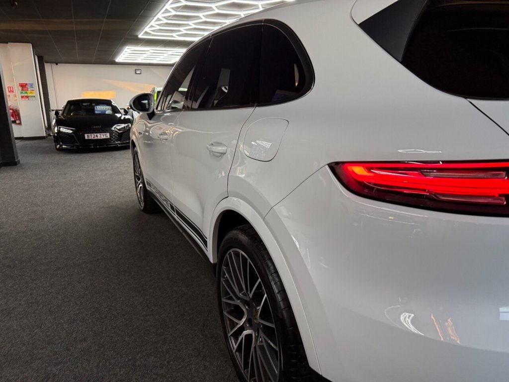 Used Porsche Cayenne 2019 for sale - 76582706: Photo 6