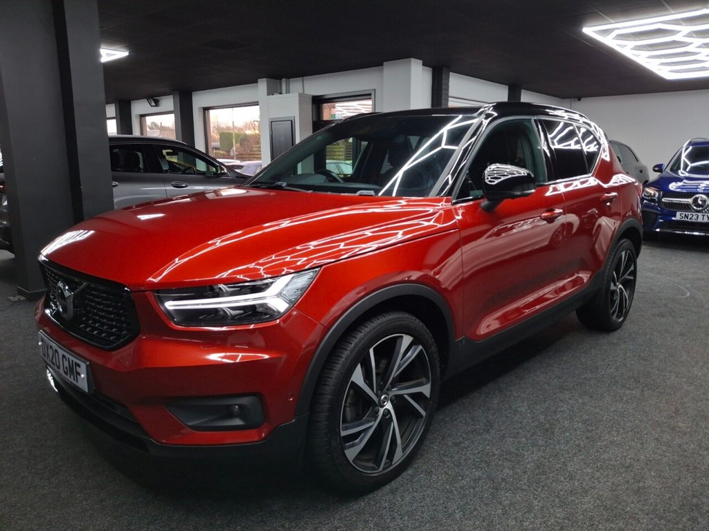 Used Volvo XC40 2020 for sale - 76768801: Photo 2