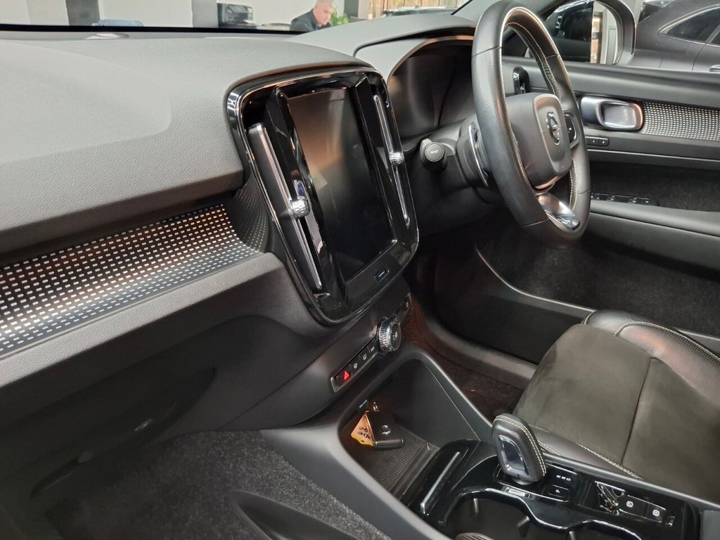 Used Volvo XC40 2020 for sale - 76768801: Photo 30