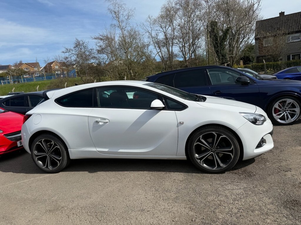 Used Vauxhall Astra GTC 2016 for sale - 78153839: Photo 2