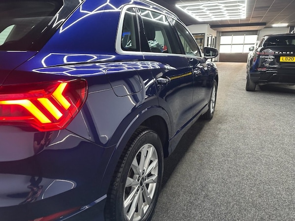 Used Audi Q3 2022 for sale - 74112510: Photo 12