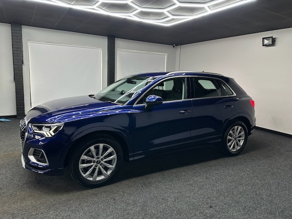 Used Audi Q3 2022 for sale - 74112510: Photo 2
