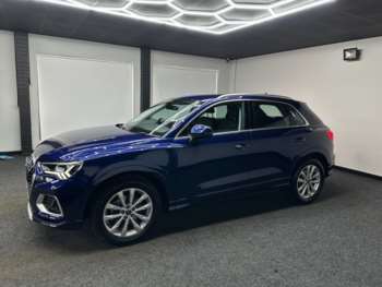 Used Audi Q3 2022 for sale - 74112510: Photo