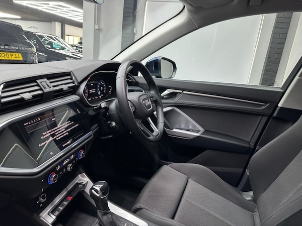 Used Audi Q3 2022 for sale - 74112510: Photo 30