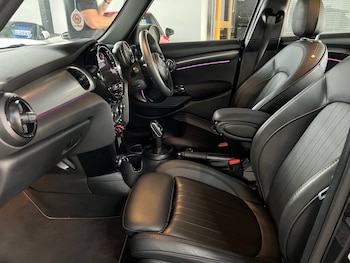 Used MINI Hatch 2022 for sale - 79260095: Photo