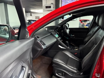 Used Jaguar E-Pace 2019 for sale - 77966733: Photo