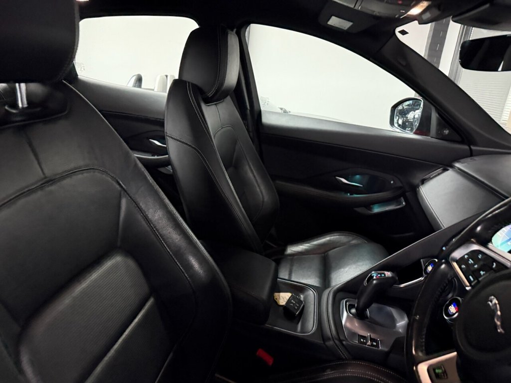 Used Jaguar E-Pace 2019 for sale - 77966733: Photo 37