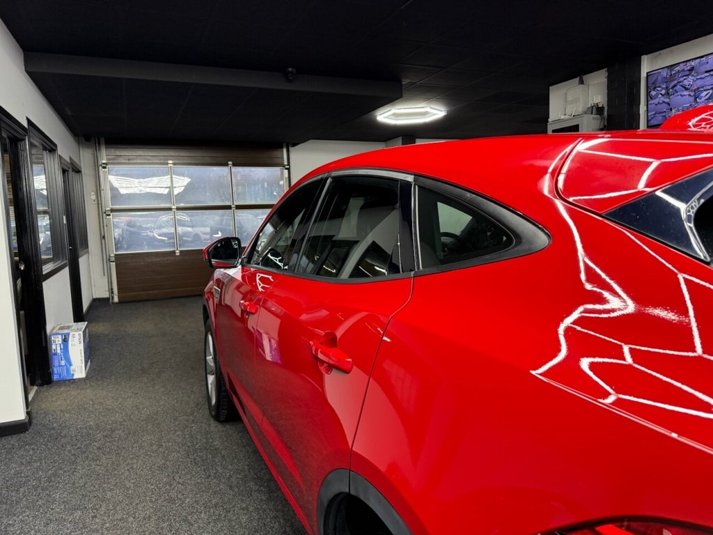 Used Jaguar E-Pace 2019 for sale - 77966733: Photo 6