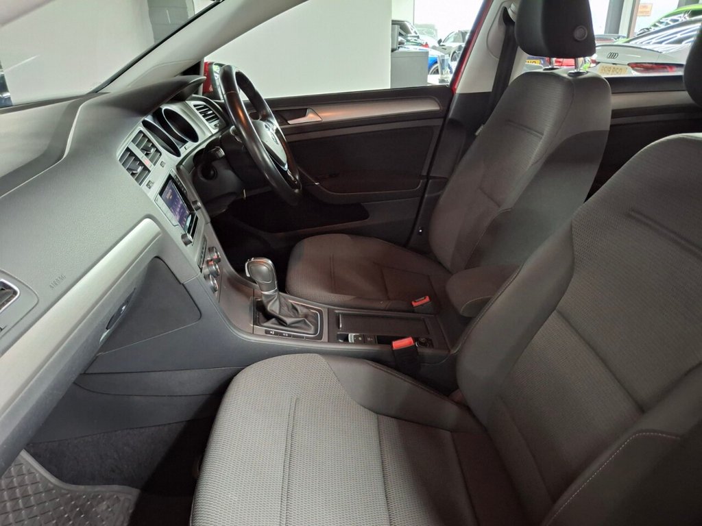 Used Volkswagen Golf 2015 for sale - 76202485: Photo 24