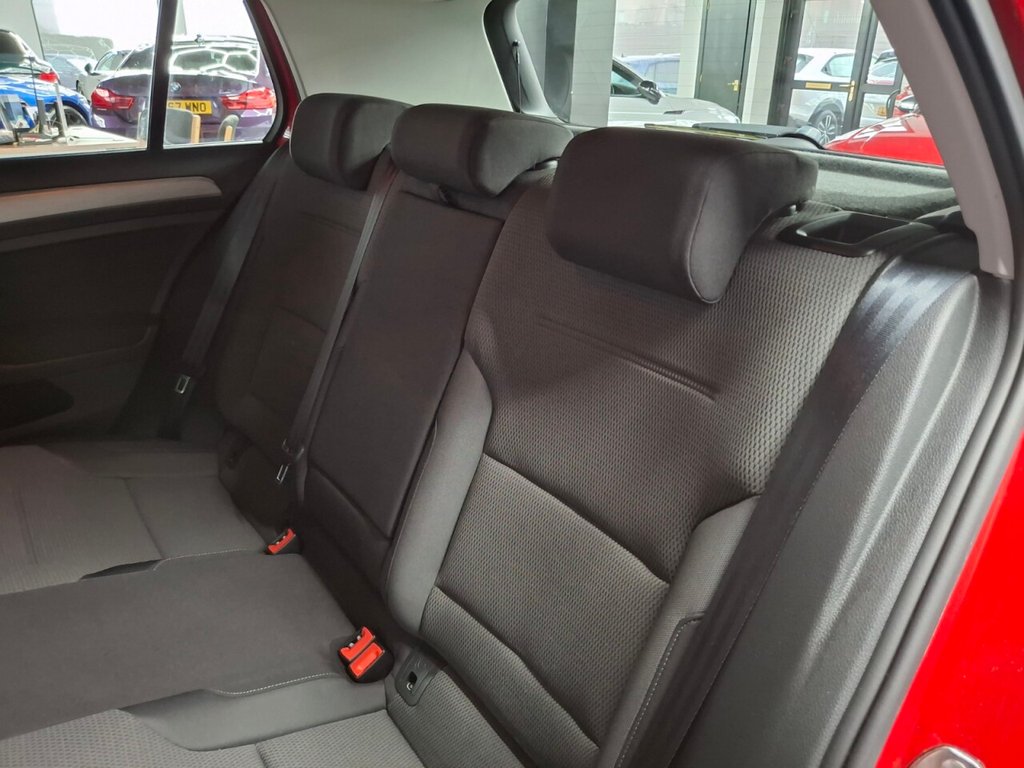 Used Volkswagen Golf 2015 for sale - 76202485: Photo 42