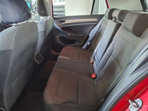 Used Volkswagen Golf 2015 for sale - 76202485: Photo 7