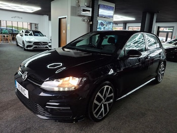 Used Volkswagen Golf 2018 for sale - 76986094: Photo