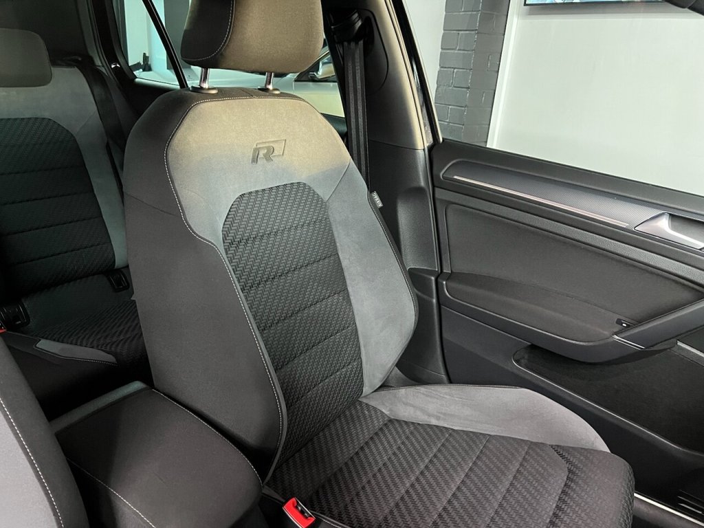 Used Volkswagen Golf 2018 for sale - 76986094: Photo 34