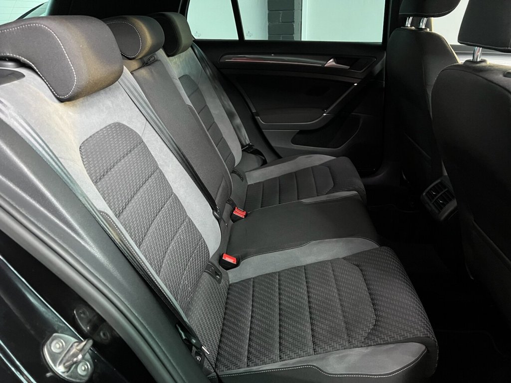Used Volkswagen Golf 2018 for sale - 76986094: Photo 38