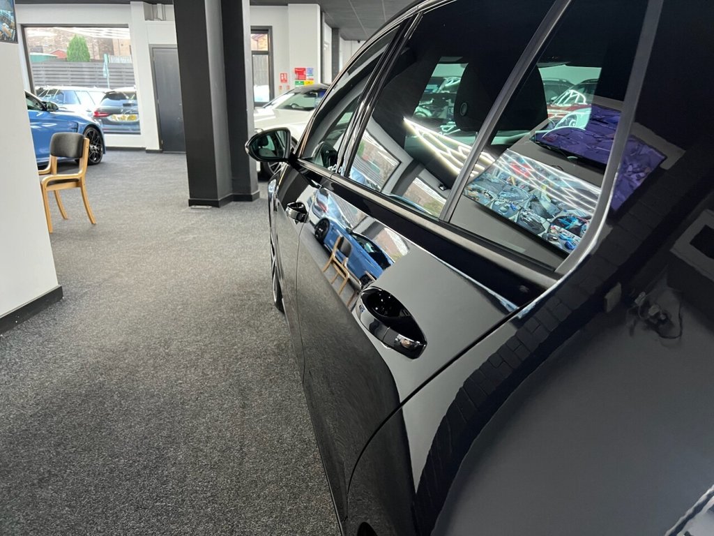 Used Volkswagen Golf 2018 for sale - 76986094: Photo 5