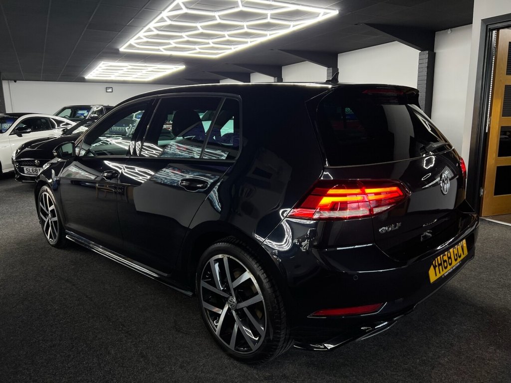 Used Volkswagen Golf 2018 for sale - 76986094: Photo 7