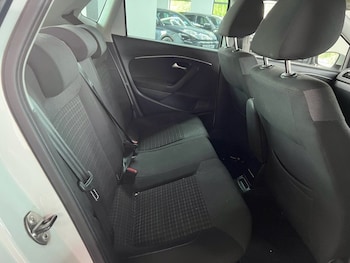 Used Volkswagen Polo 2014 for sale - 79587790: Photo