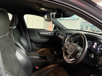 Used Volvo XC40 2021 for sale - 79178651: Photo
