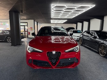 Used Alfa Romeo Stelvio 2021 for sale - 76029165: Photo
