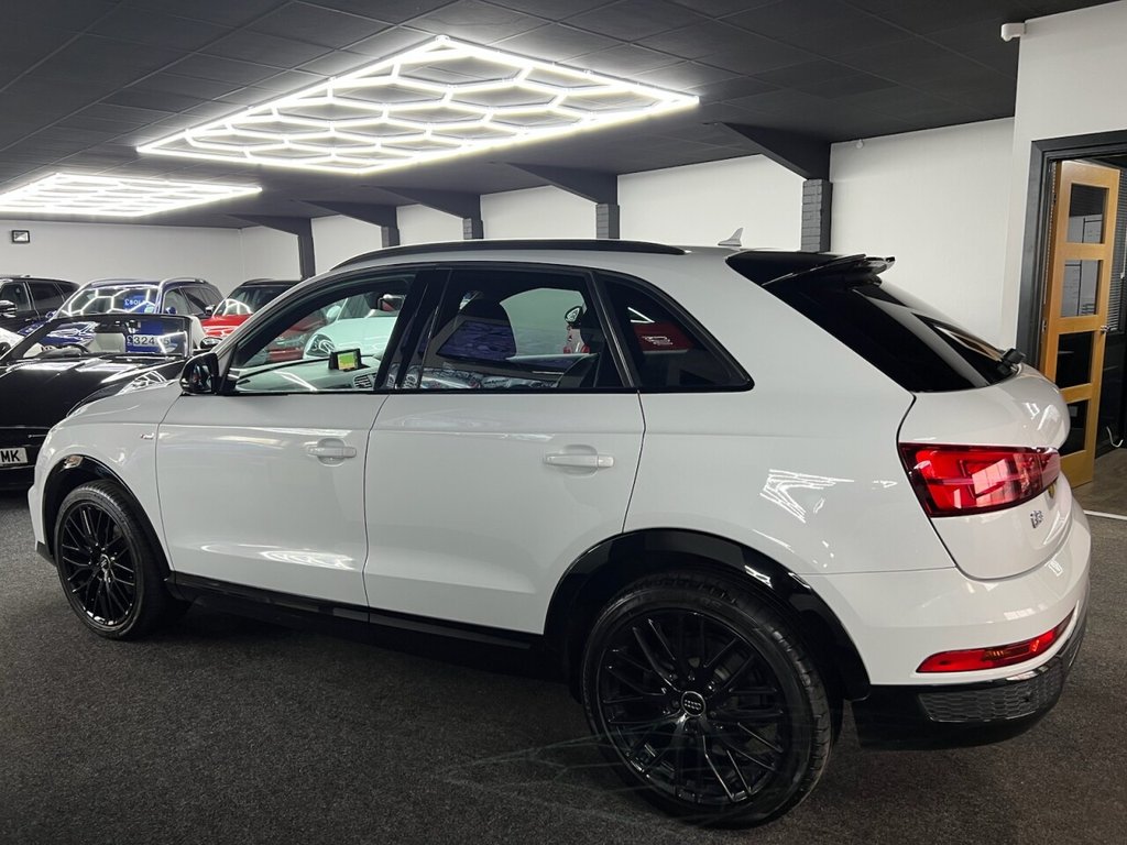 Used Audi Q3 2017 for sale - 77122069: Photo 2