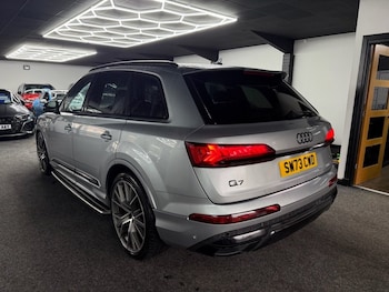 Used Audi Q7 2023 for sale - 77328521: Photo