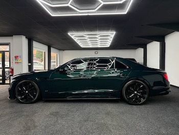 Used Bentley Flying Spur 2022 for sale - 76454313: Photo