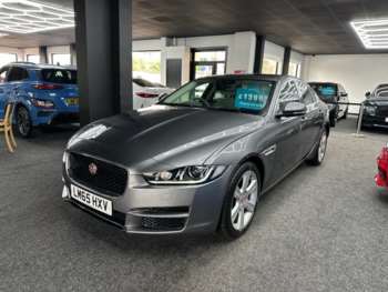 Used Jaguar XE 2015 for sale - 75159148: Photo