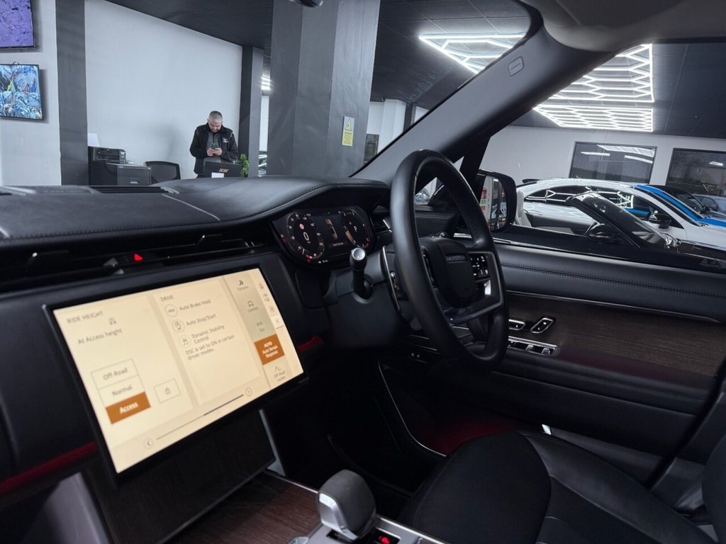 Used Land Rover Range Rover 2023 for sale - 77820533: Photo 33