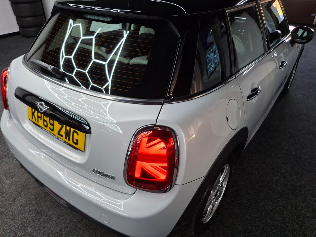 Used MINI Hatch 2019 for sale - 76417430: Photo 10