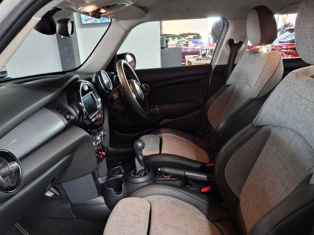 Used MINI Hatch 2019 for sale - 76417430: Photo 25