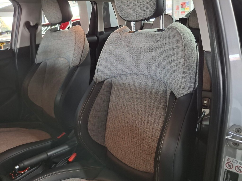 Used MINI Hatch 2019 for sale - 76417430: Photo 28